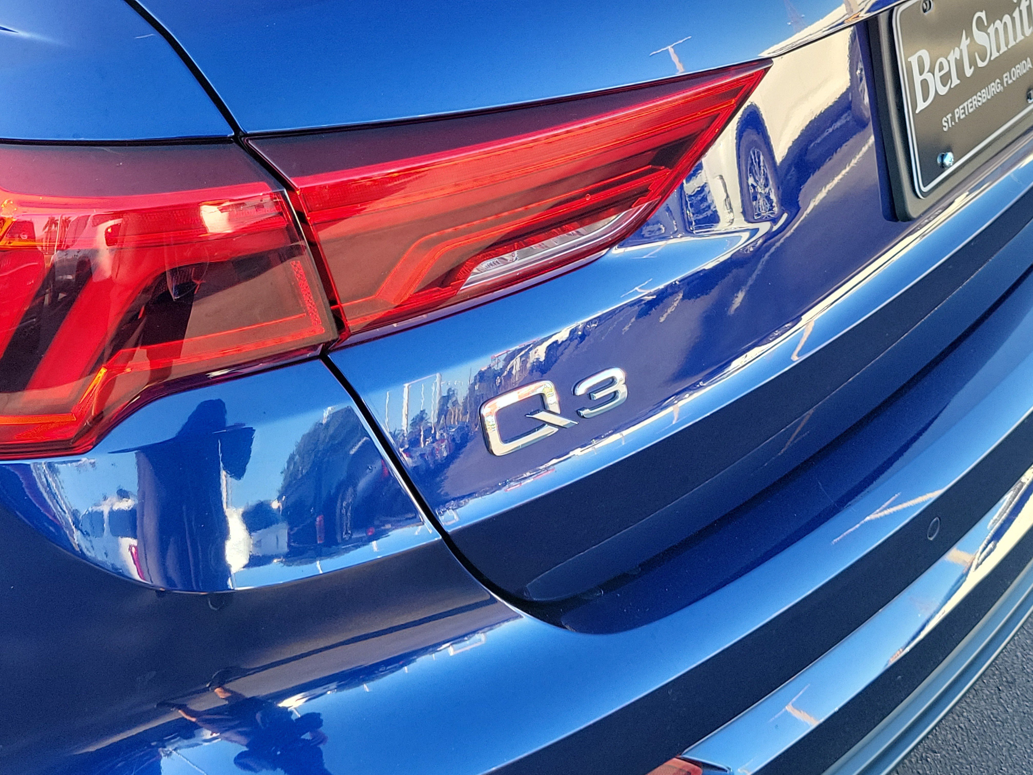 Used 2021 Audi Q3 2.0T Premium Plus w/ Premium Plus Package image 6