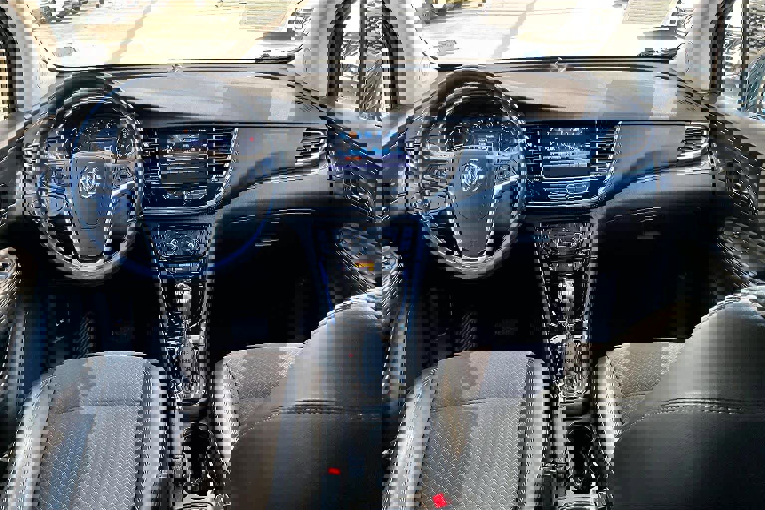 Used 2020 Buick Encore Preferred image 15