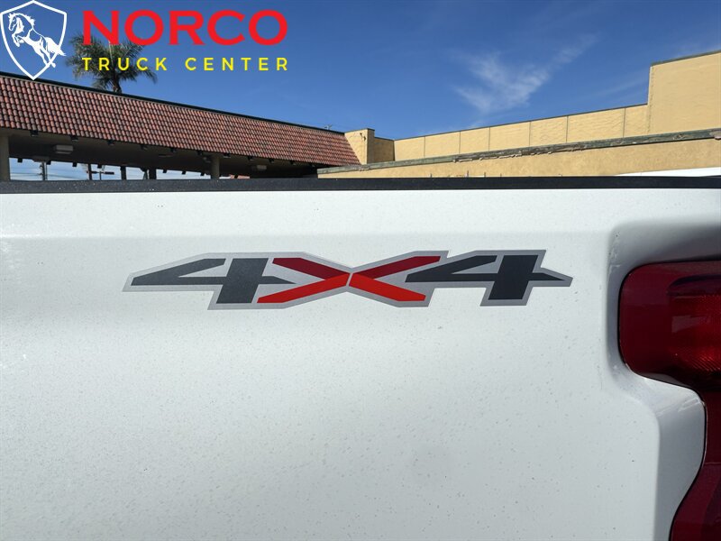 Used 2020 Chevrolet Silverado 2500 LT w/ Convenience Package AWD/4WD image 8
