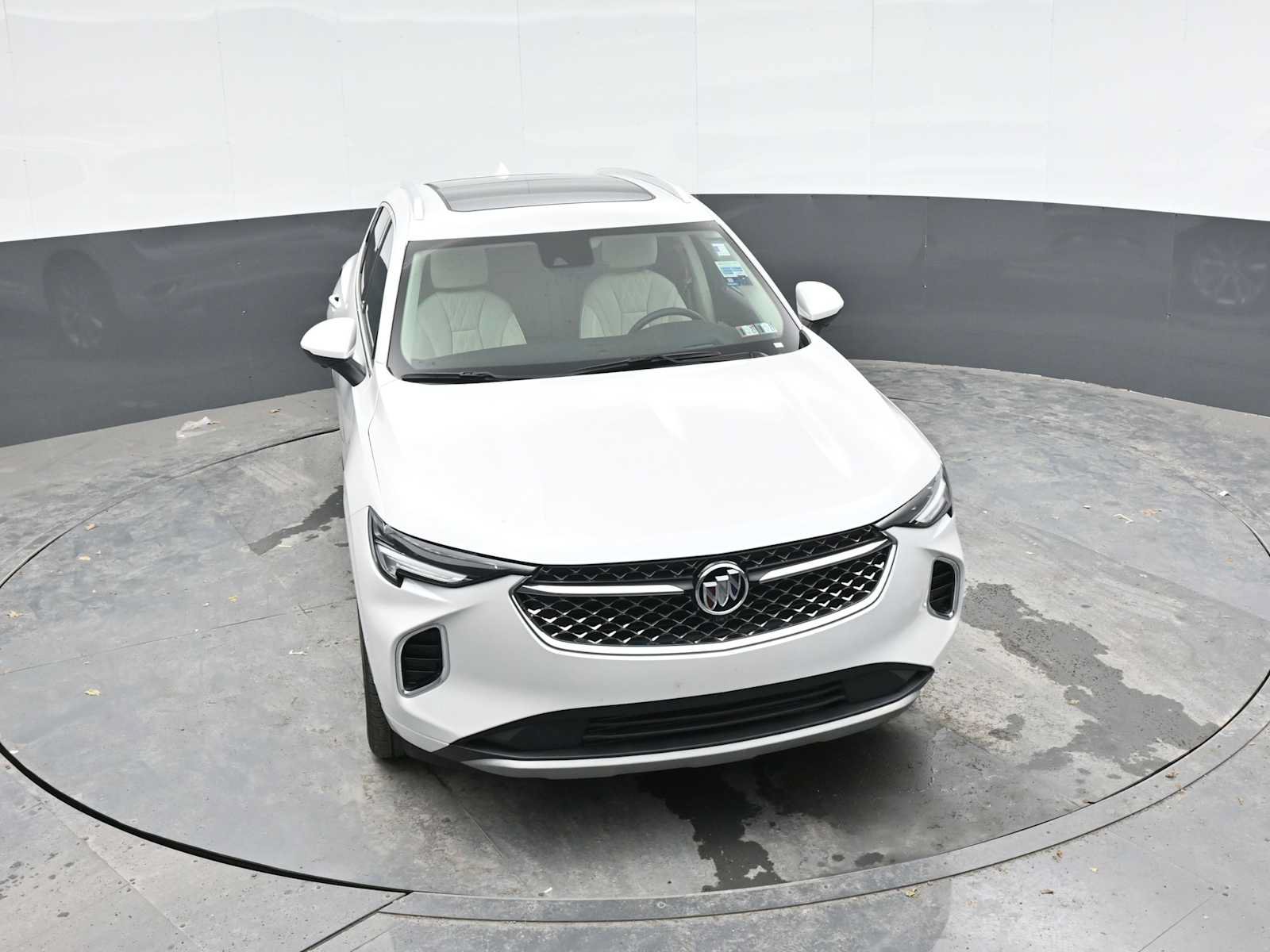 Used 2023 Buick Envision Avenir AWD/4WD image 17