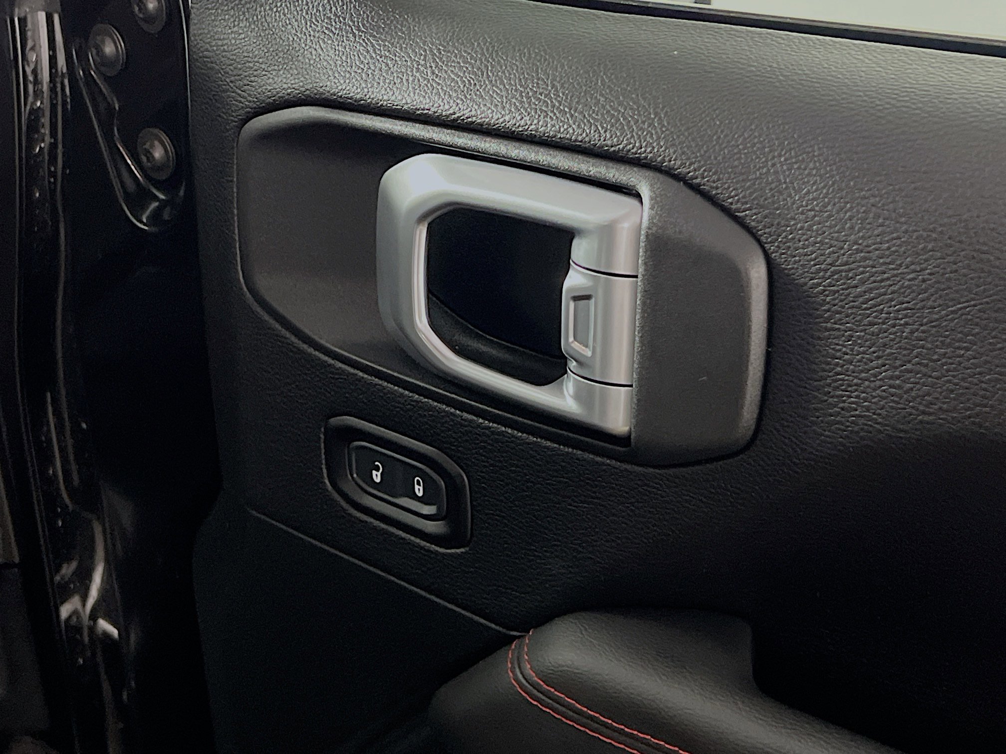 Used 2020 Jeep Gladiator Rubicon image 32