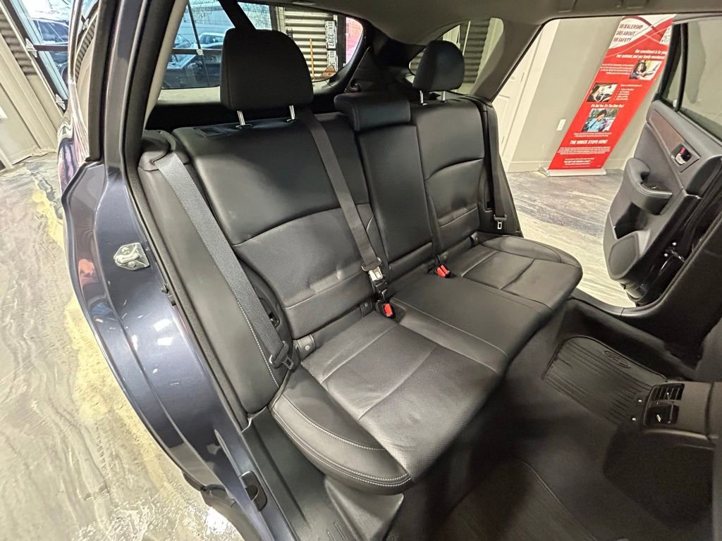 Used 2017 Subaru Outback 2.5i Limited image 6