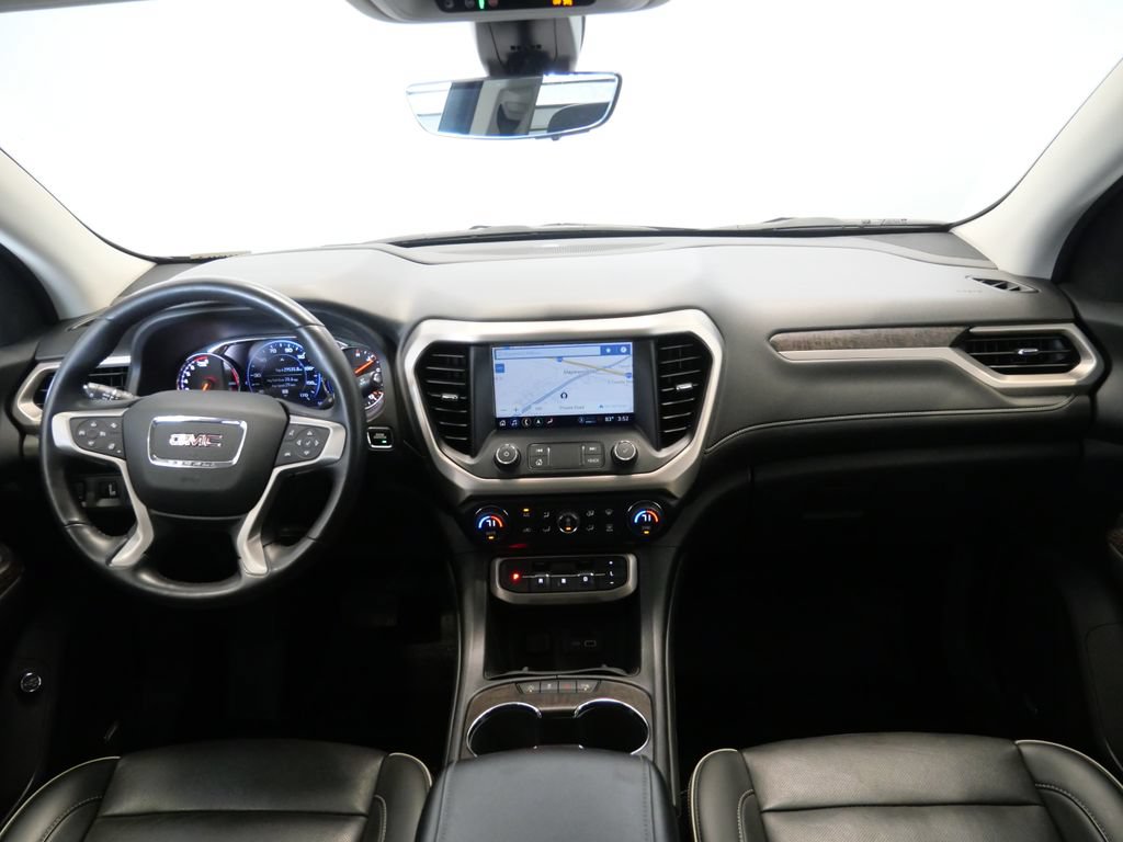 Used 2022 GMC Acadia Denali w/ Denali Ultimate Package AWD/4WD image 16