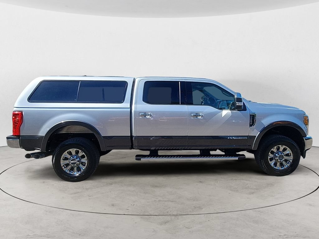 Used 2017 Ford F250 Lariat w/ Chrome Package AWD/4WD image 4