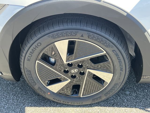 New 2026 Hyundai Ioniq 5 SE image 12