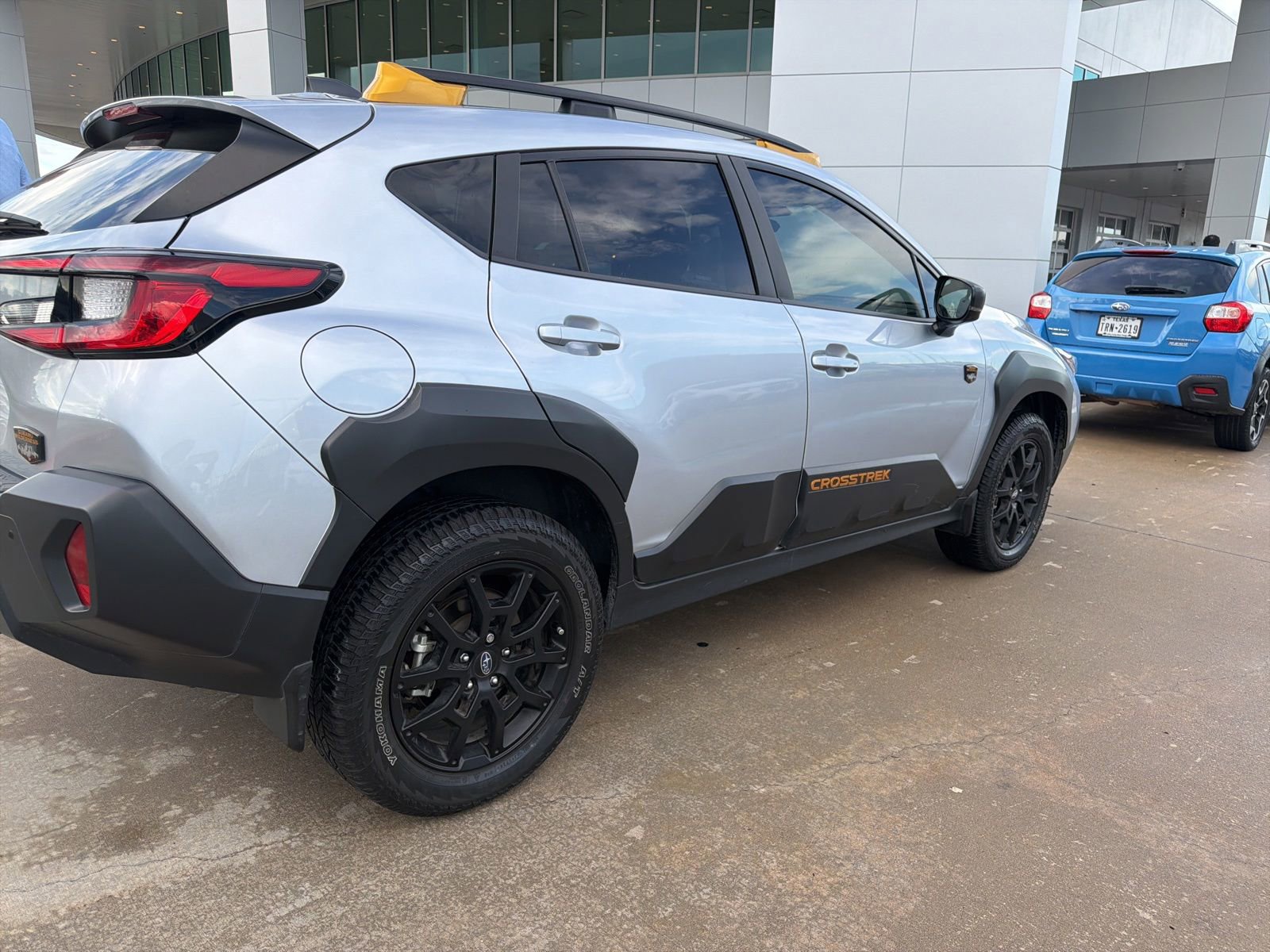 Used 2025 Subaru Crosstrek 2.5i Wilderness w/ Crosstrek Mirror Package AWD/4WD image 3