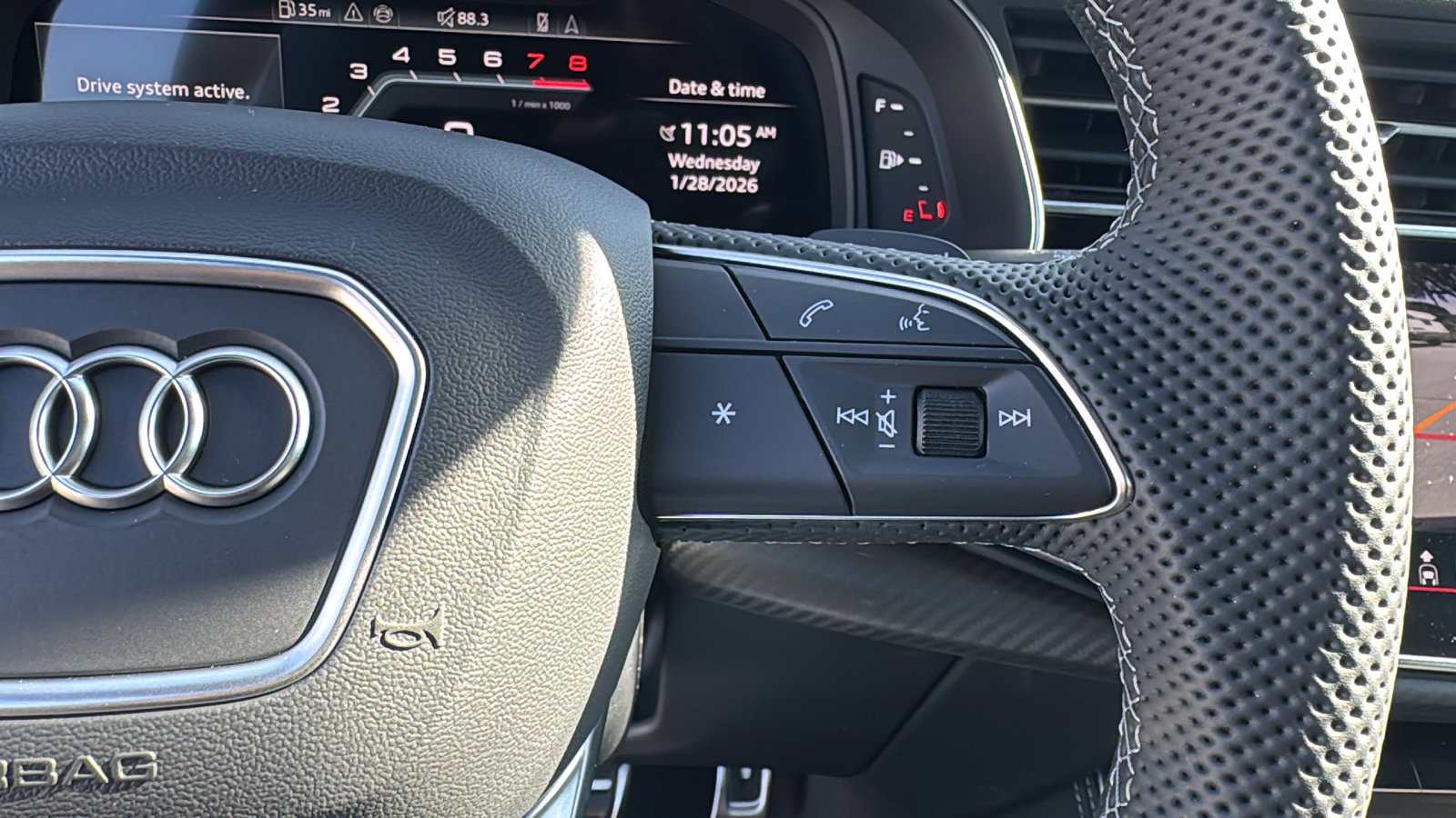 New 2026 Audi SQ7 Premium Plus image 24