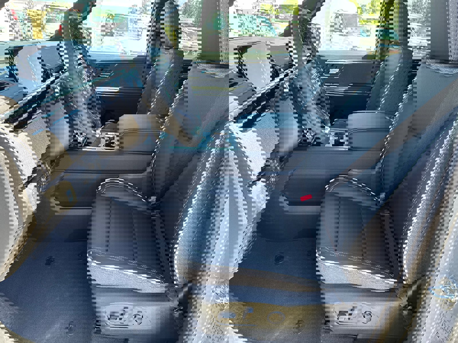 Used 2026 GMC Sierra EV Elevation image 27