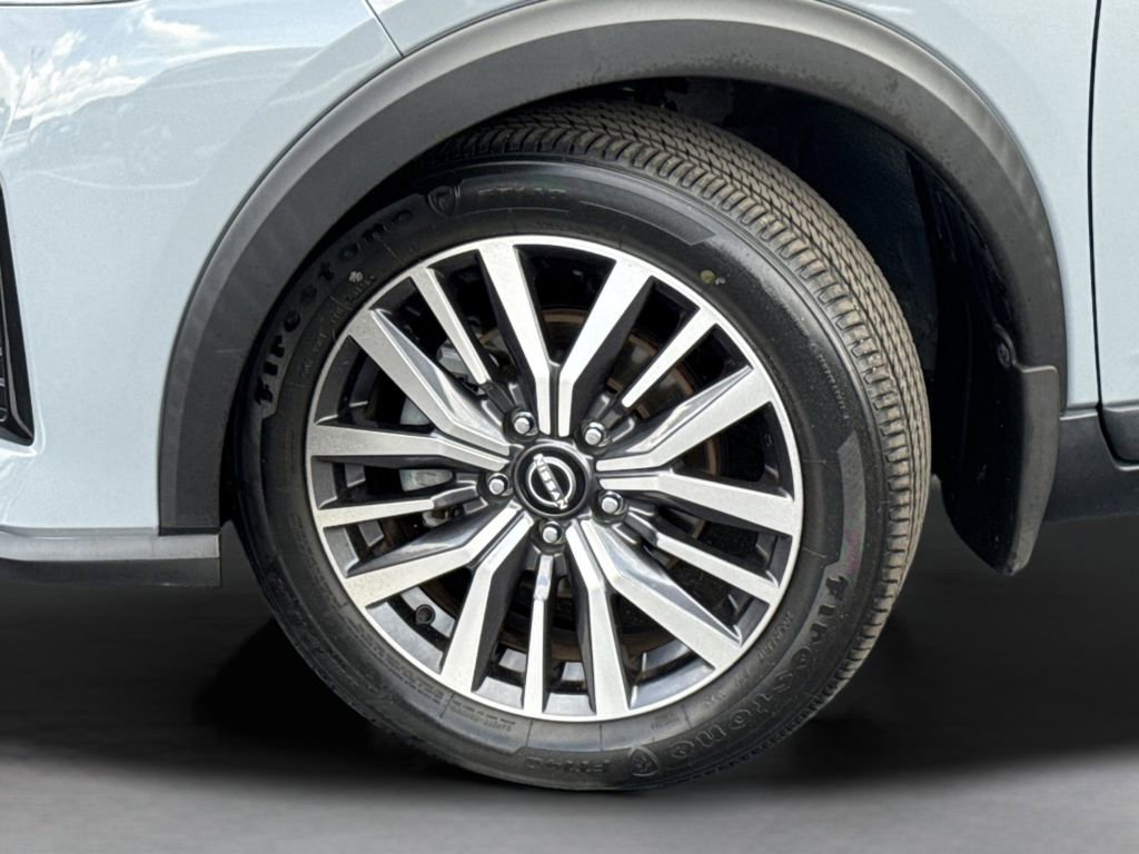 Certified 2022 Nissan Kicks SV image 44