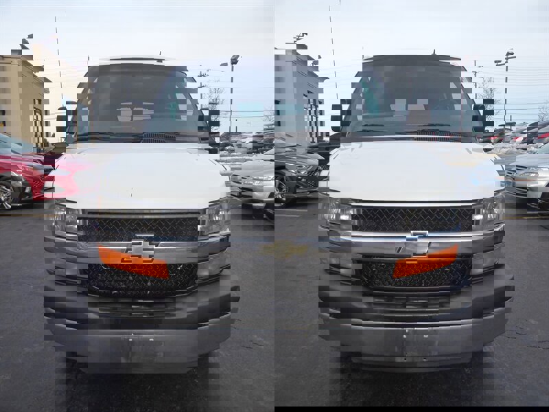 Used 2012 Chevrolet Express 2500 LT w/ LT Preferred Equipment Group image 2