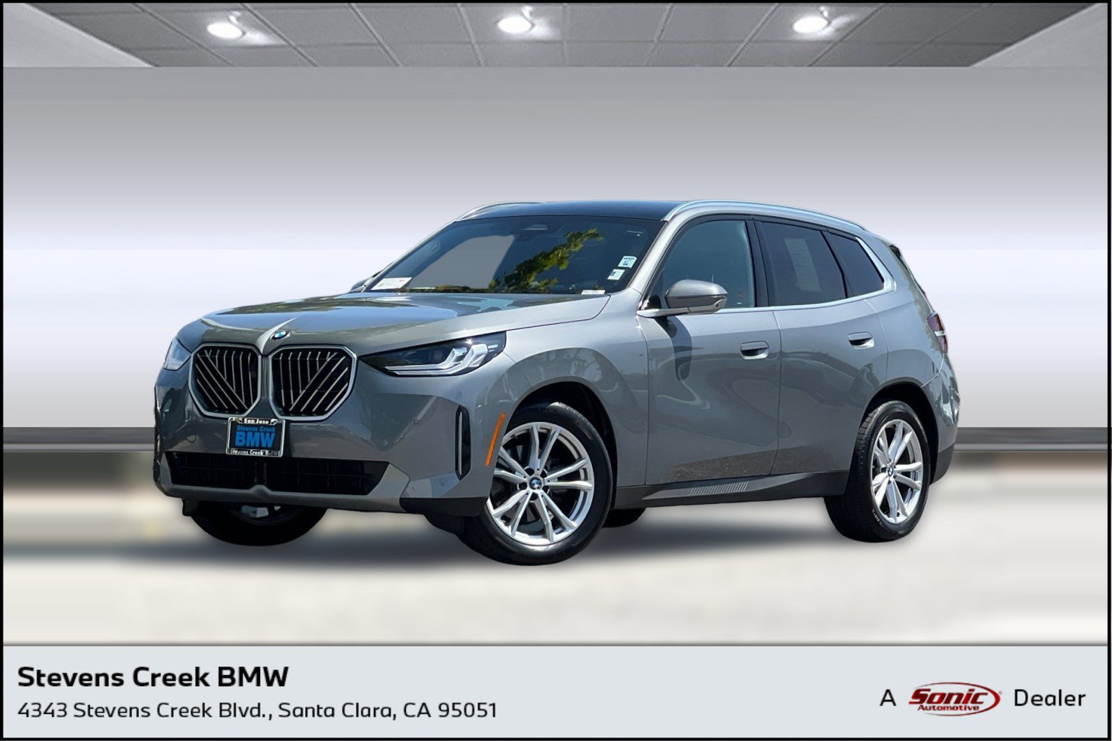 Used 2025 BMW X3 xDrive30i w/ Premium Package AWD/4WD image 1