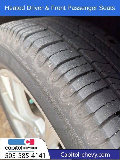 Used 2018 Chevrolet Equinox LT w/ Sun & Infotainment Package image 14