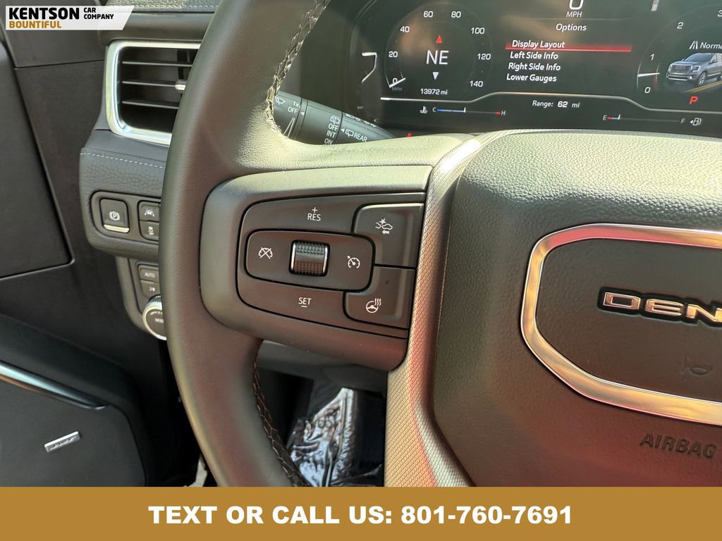 Used 2024 GMC Yukon XL Denali image 16