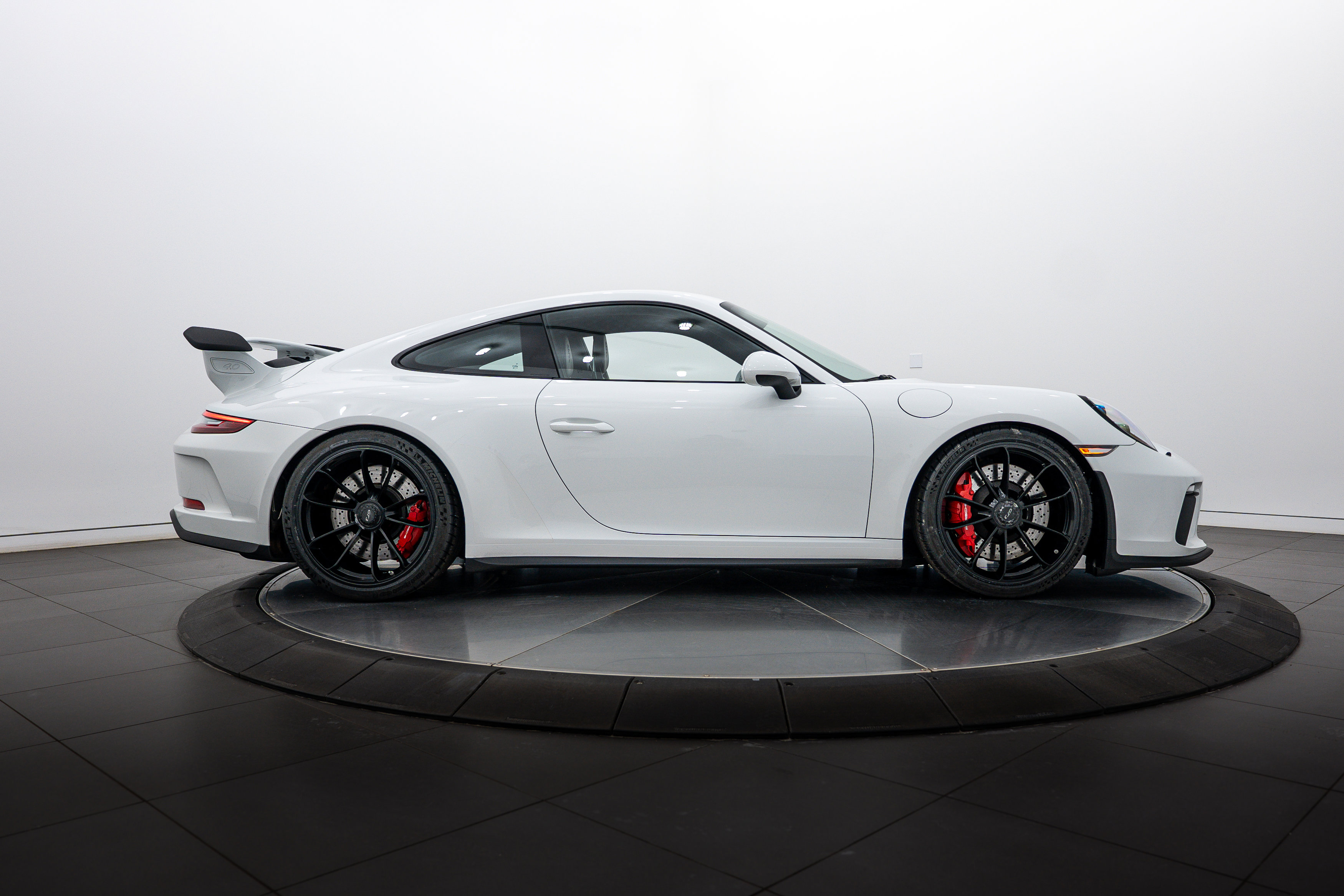 Certified 2018 Porsche 911 GT3 image 8