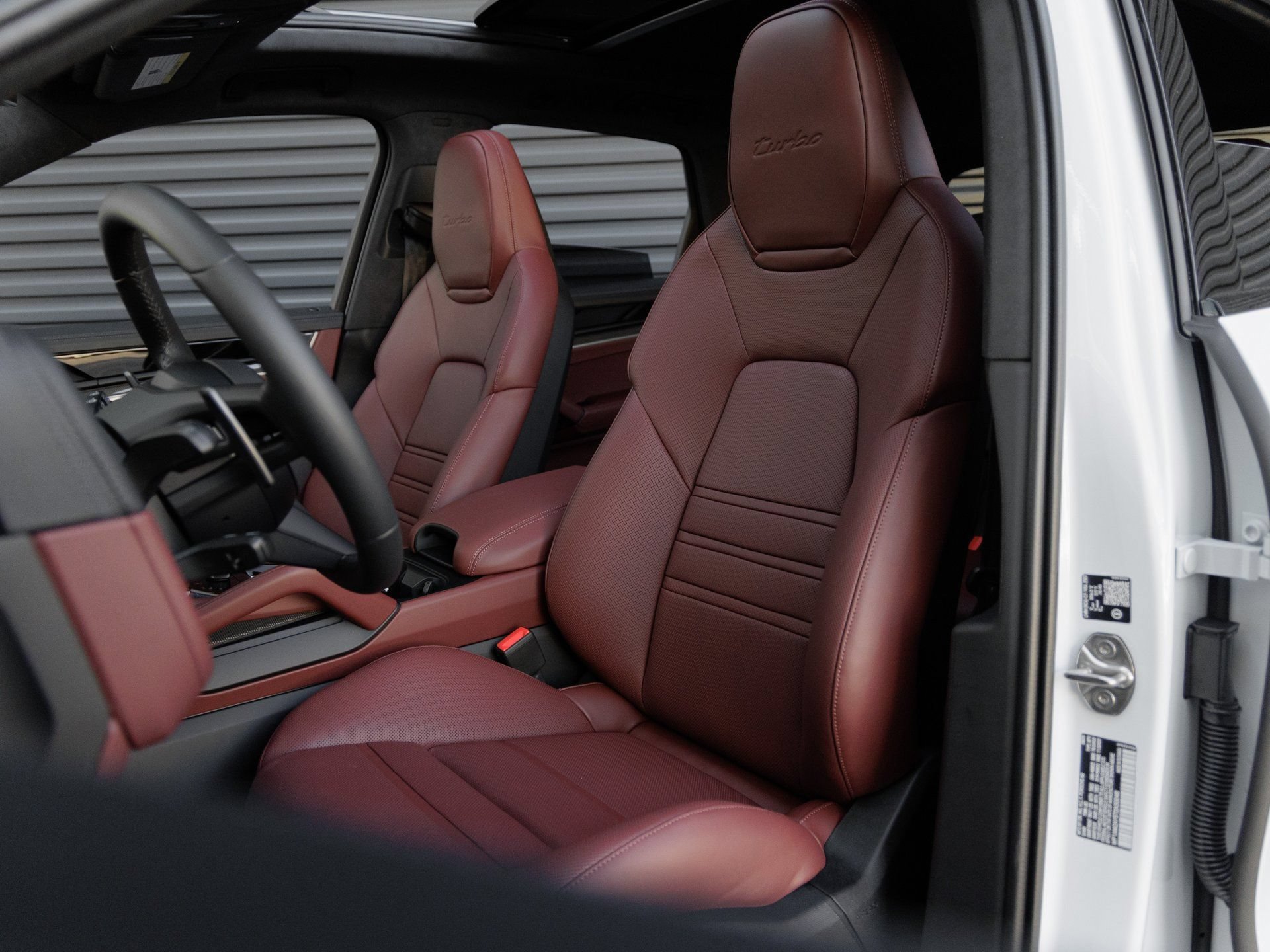 New 2026 Porsche Cayenne Turbo AWD/4WD image 5