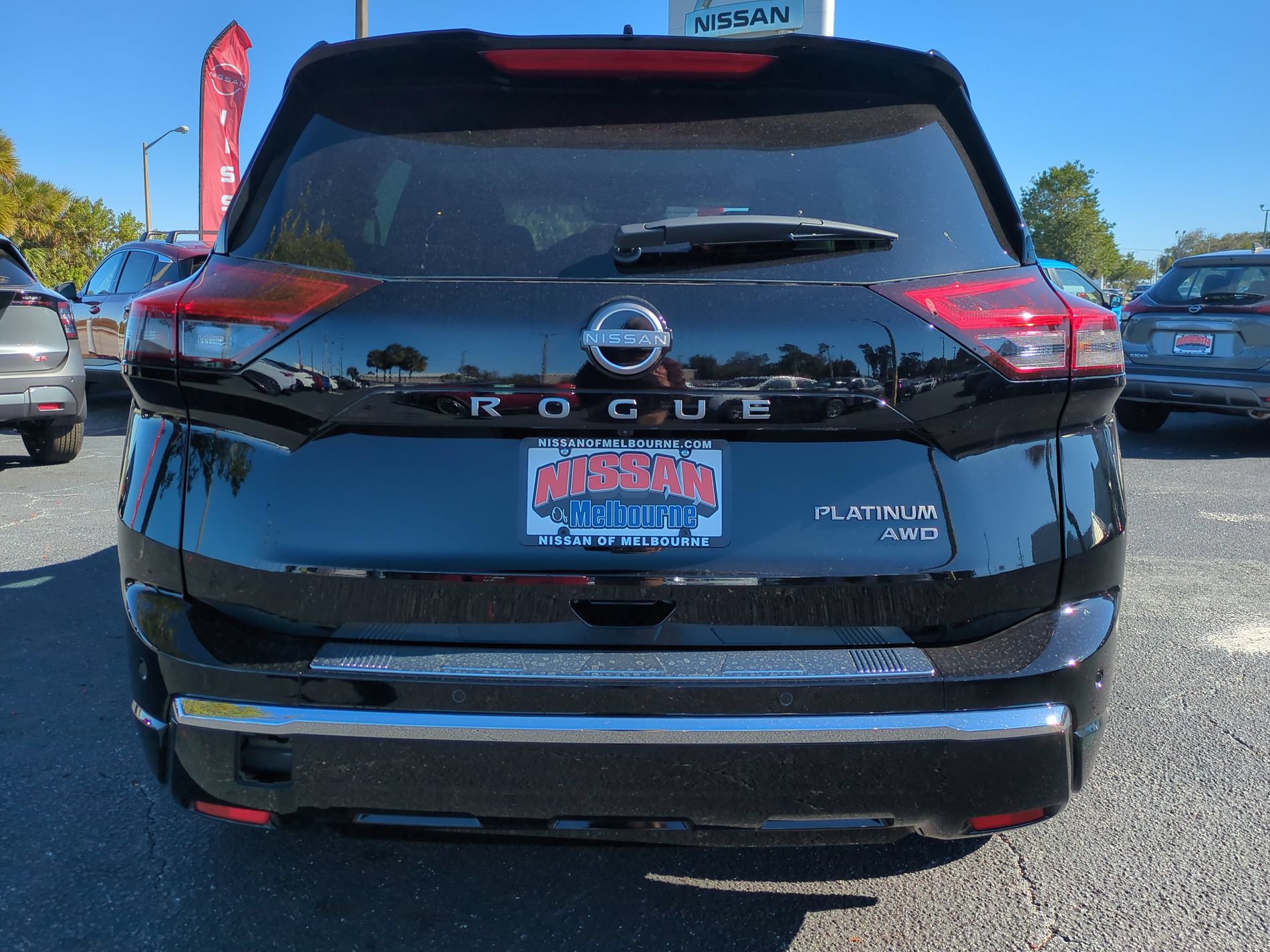 New 2026 Nissan Rogue Platinum w/ Platinum Premium Package AWD/4WD image 5
