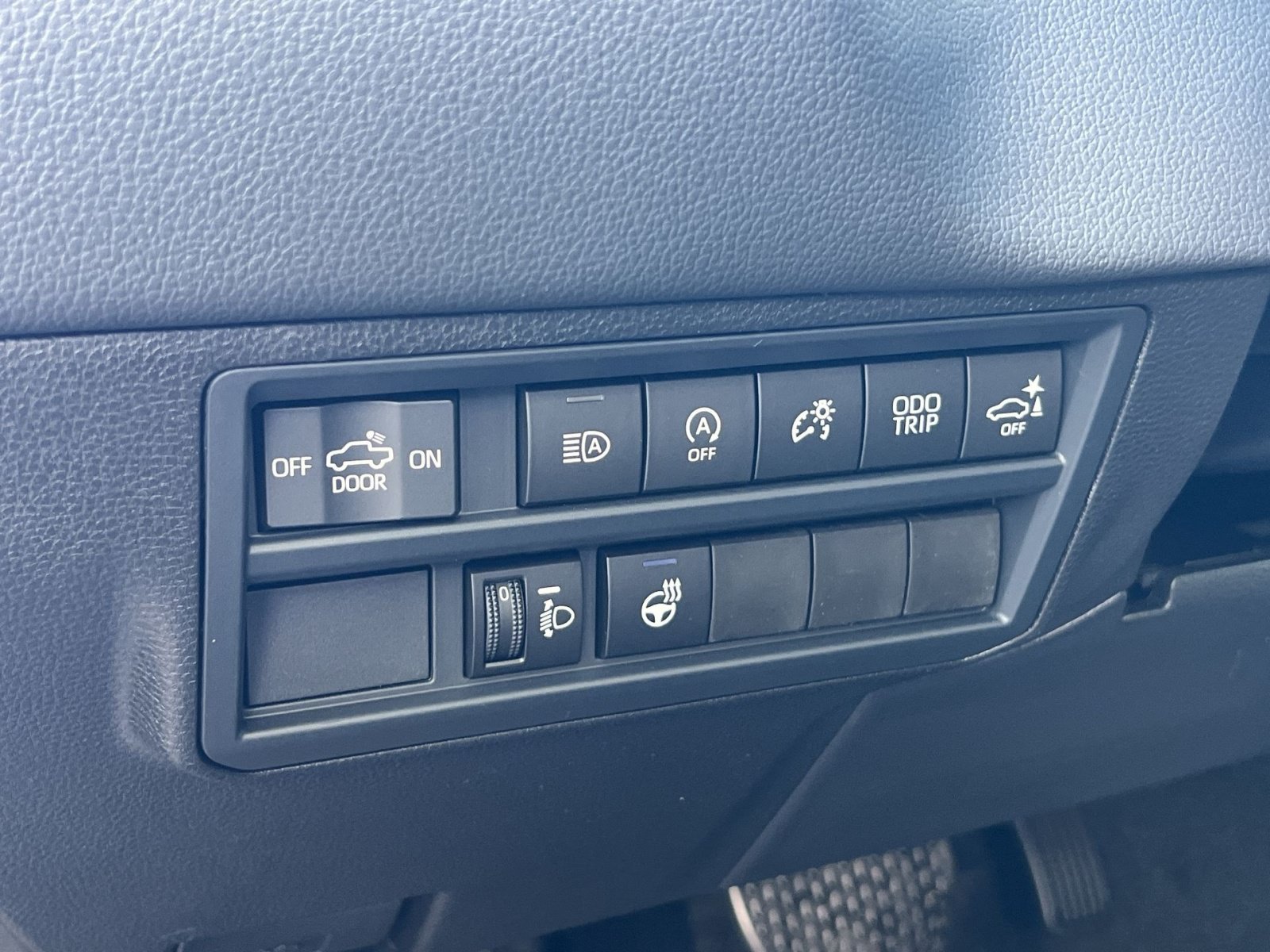 New 2026 Toyota Tundra Limited AWD/4WD image 22