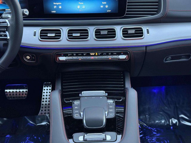 New 2026 Mercedes-Benz GLE 53 AMG 4MATIC Coupe image 16