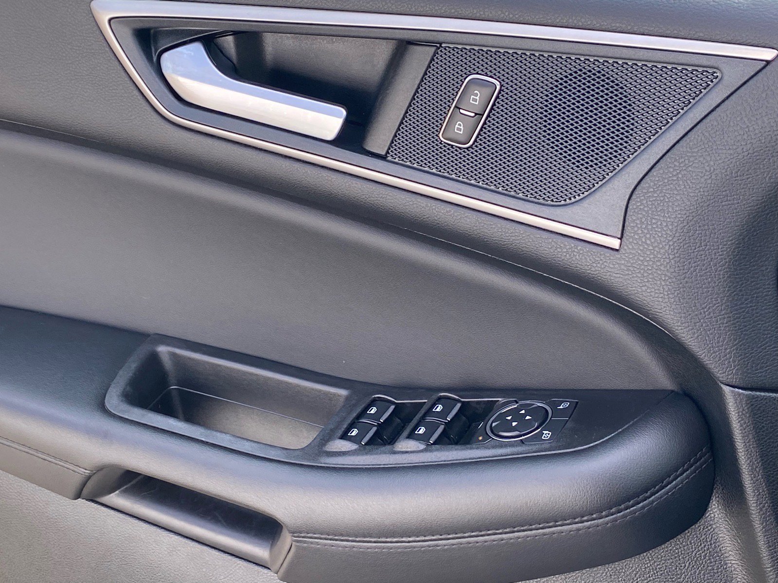 Certified 2023 Ford Edge SEL AWD/4WD image 18