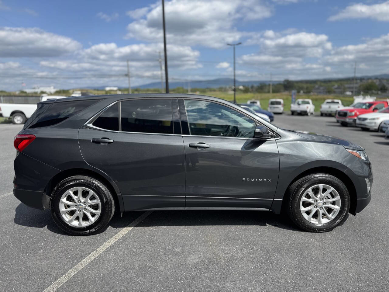 Used 2020 Chevrolet Equinox LT image 42