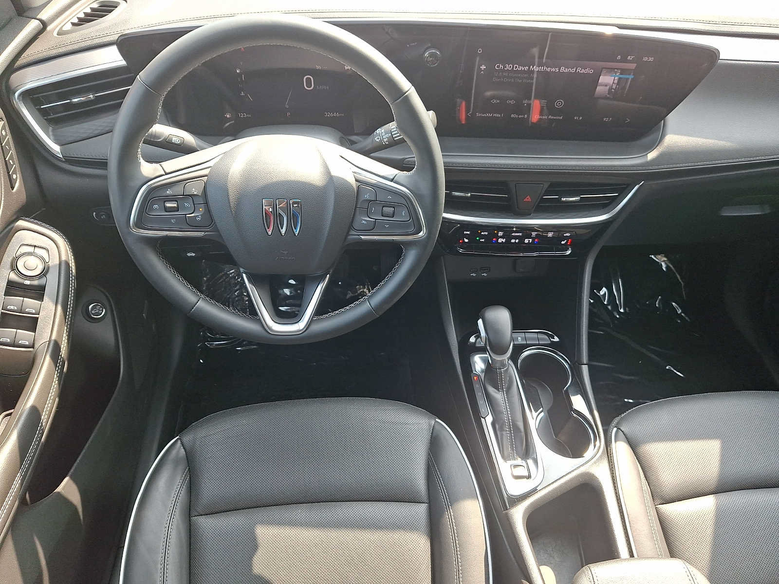 Used 2024 Buick Encore GX Avenir w/ Avenir Convenience Package FWD image 13