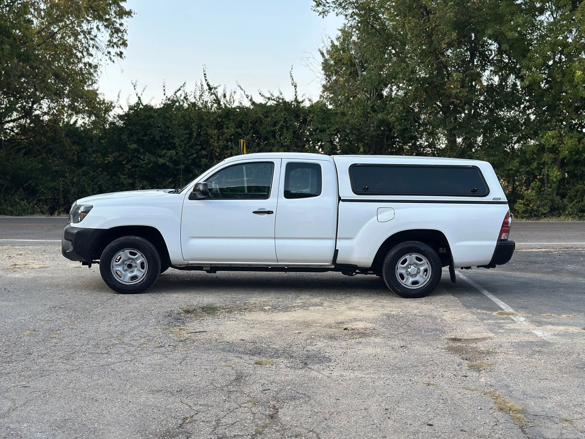 Used 2015 Toyota Tacoma 2WD Access Cab image 4