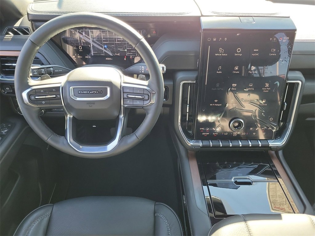 Used 2025 GMC Yukon XL Denali w/ Sun & Power Step Package image 11