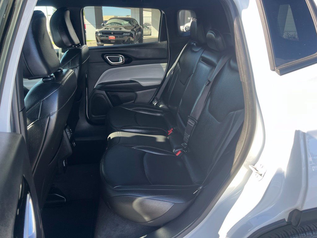 Used 2025 Jeep Compass Limited AWD/4WD image 22