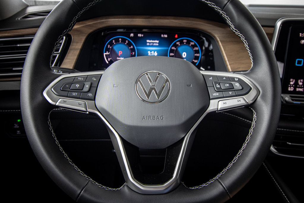 New 2026 Volkswagen Atlas SE FWD image 37