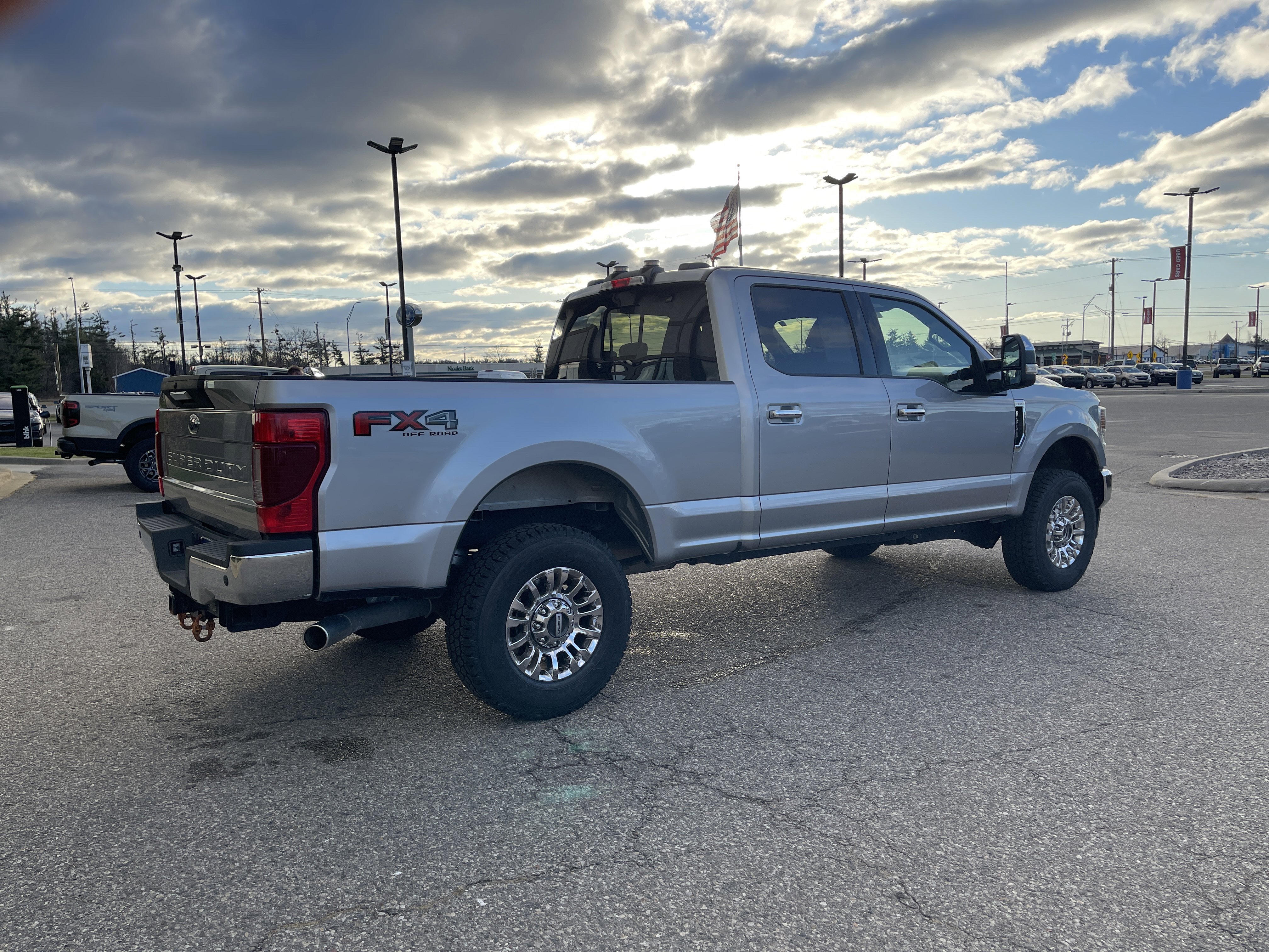 Certified 2022 Ford F350 XLT w/ XLT Premium Package image 3