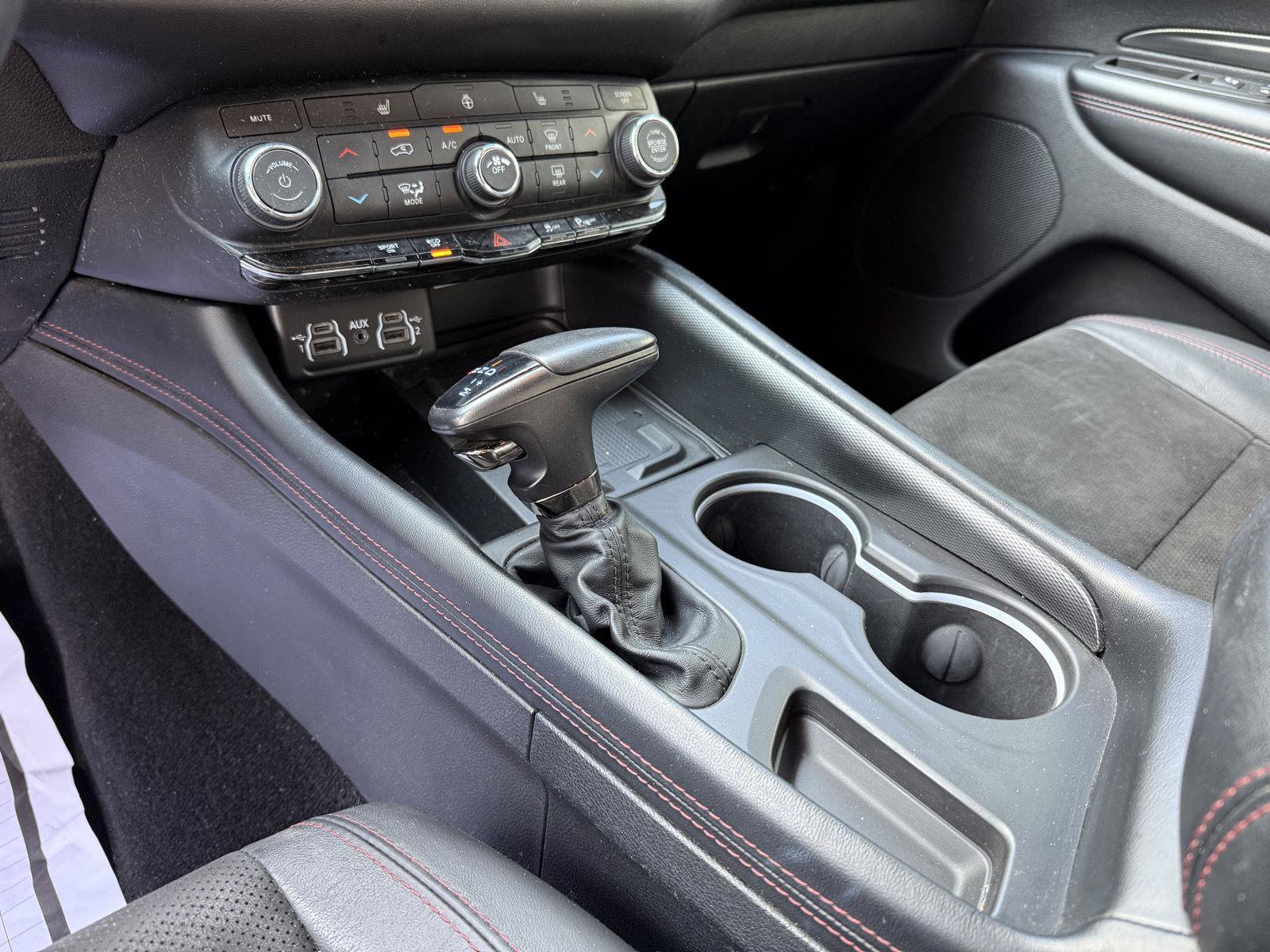 Used 2021 Dodge Durango R/T w/ Blacktop Package RWD image 23
