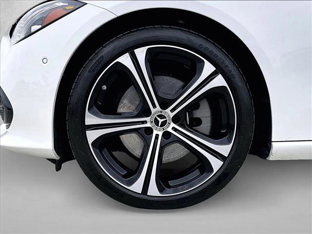Used 2025 Mercedes-Benz C 300 Sedan image 10