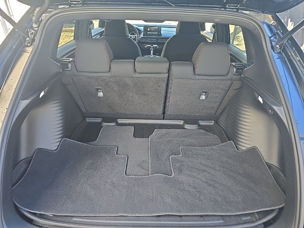 Used 2025 Honda HR-V Sport image 27