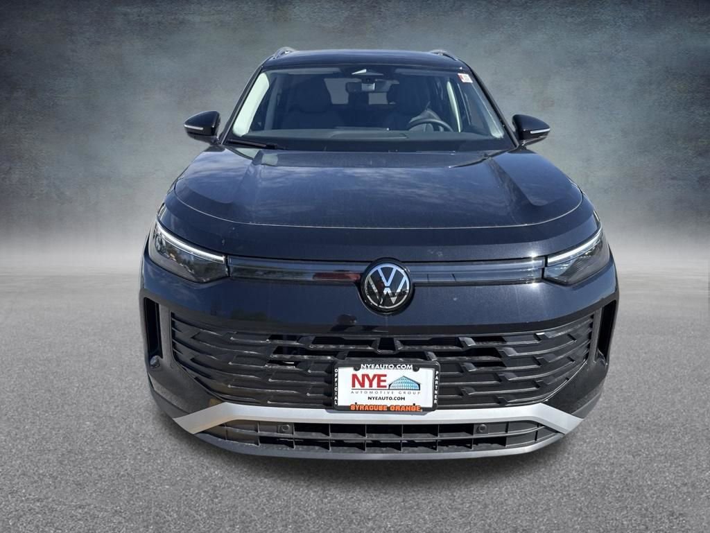 New 2026 Volkswagen Tiguan SE AWD/4WD image 8