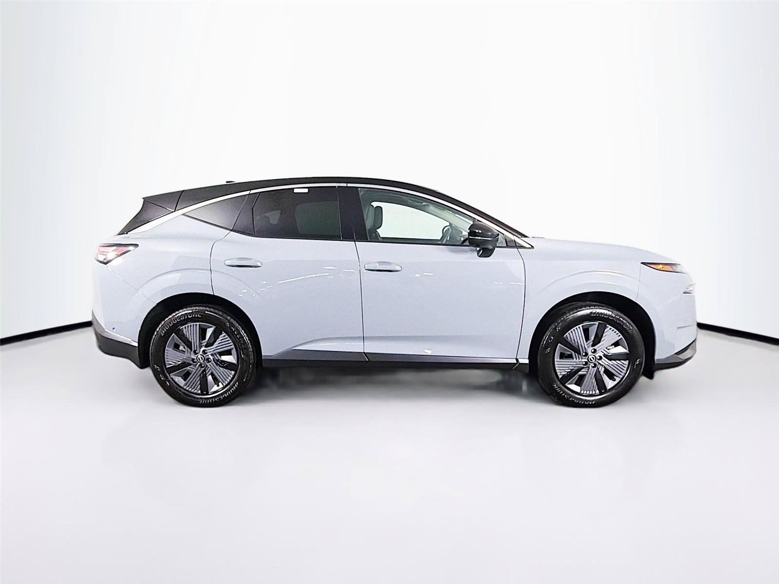 Used 2025 Nissan Murano SL AWD/4WD image 12