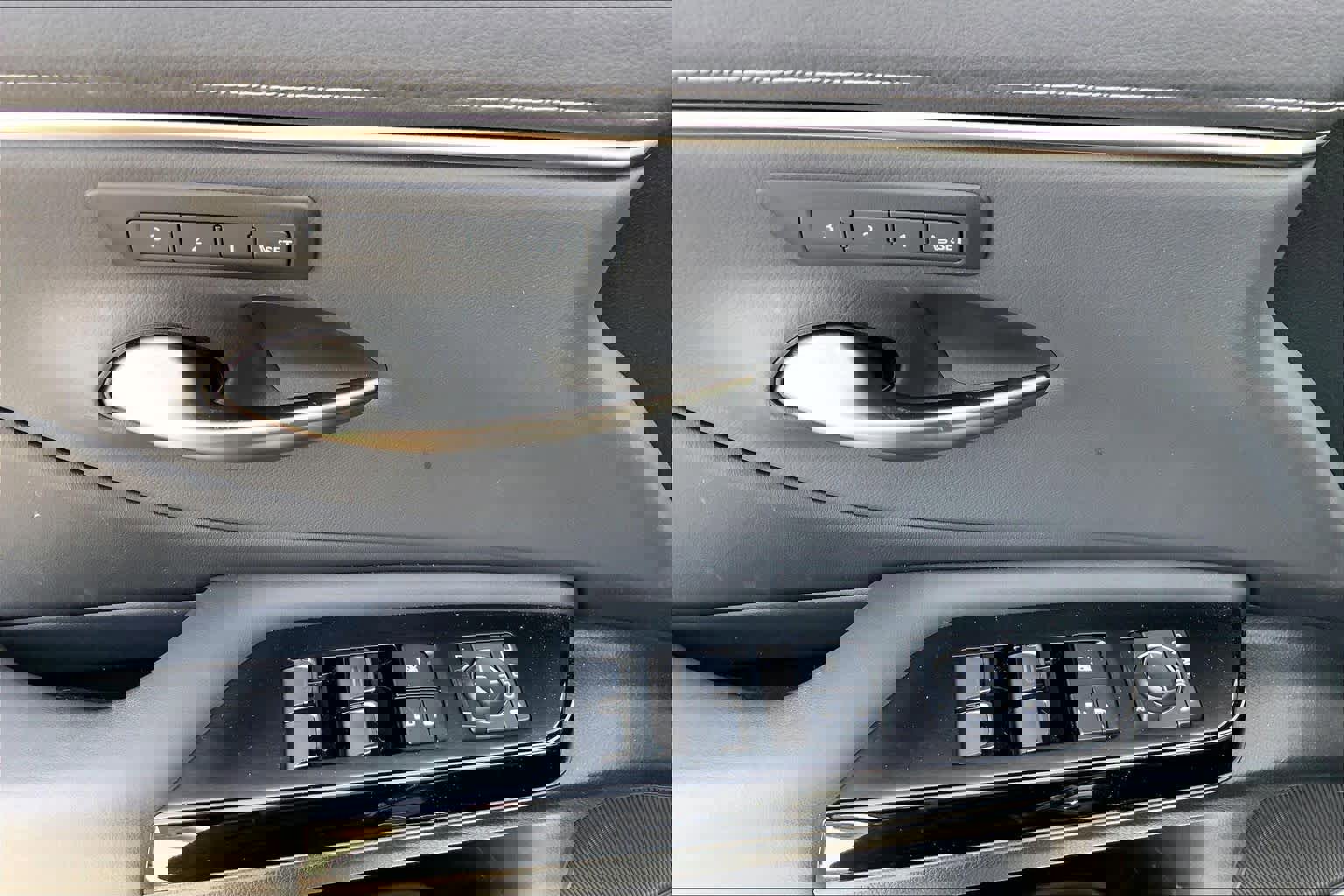 Certified 2022 Lexus ES 350 w/ Premium Package image 36