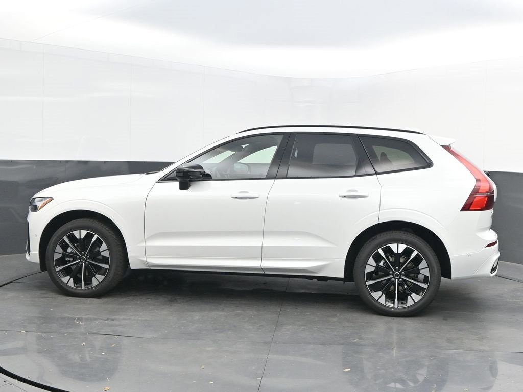 New 2026 Volvo XC60 B5 Plus w/ Protection Package Premier image 4