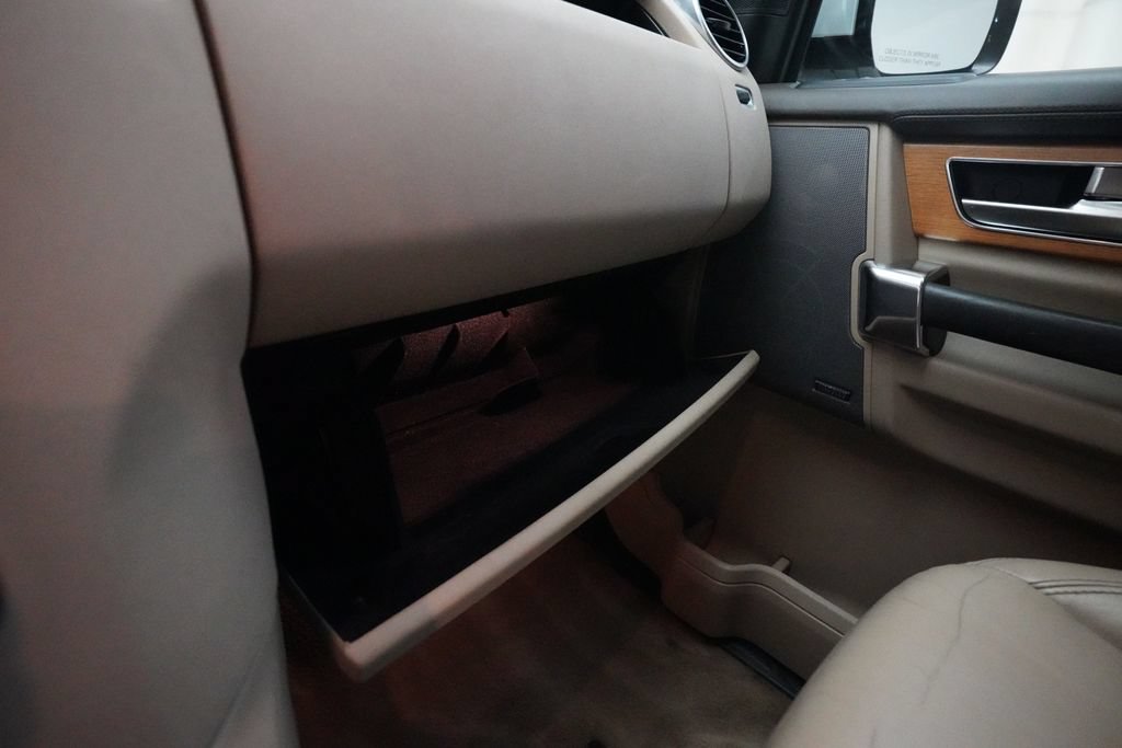 Used 2015 Land Rover LR4 HSE LUX AWD/4WD image 31