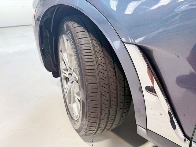 Used 2021 BMW X7 xDrive40i w/ Premium Package image 10