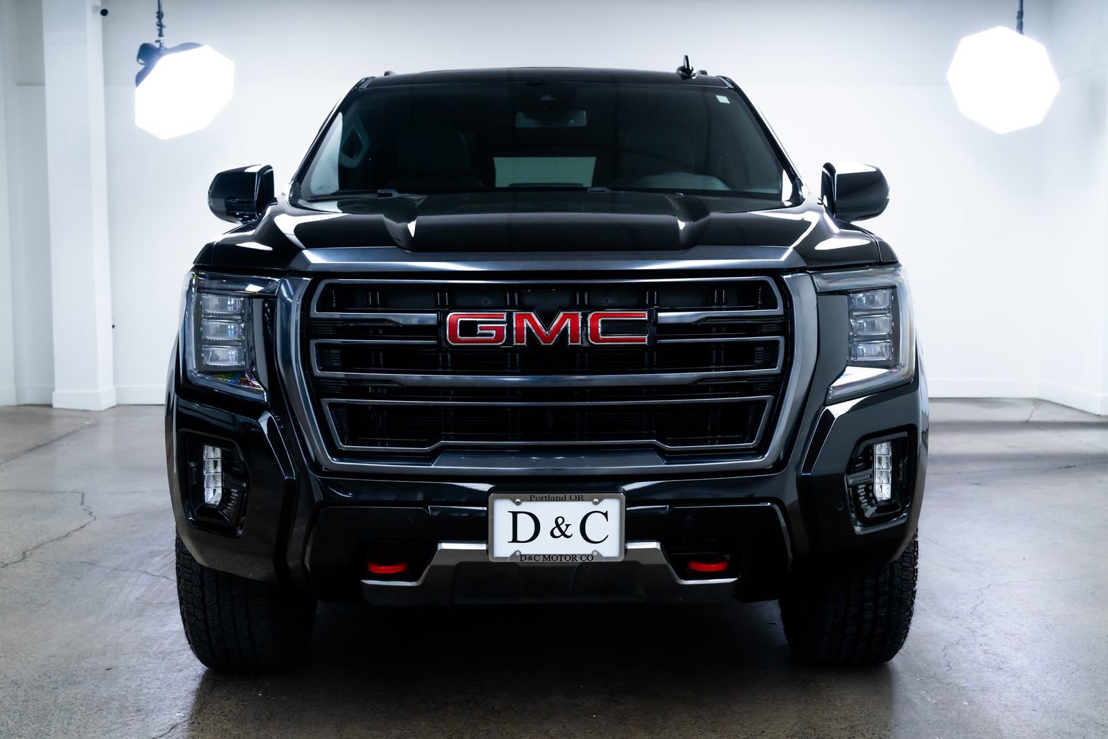 Used 2023 GMC Yukon XL AT4 w/ LPO, Floor Liner Package image 2