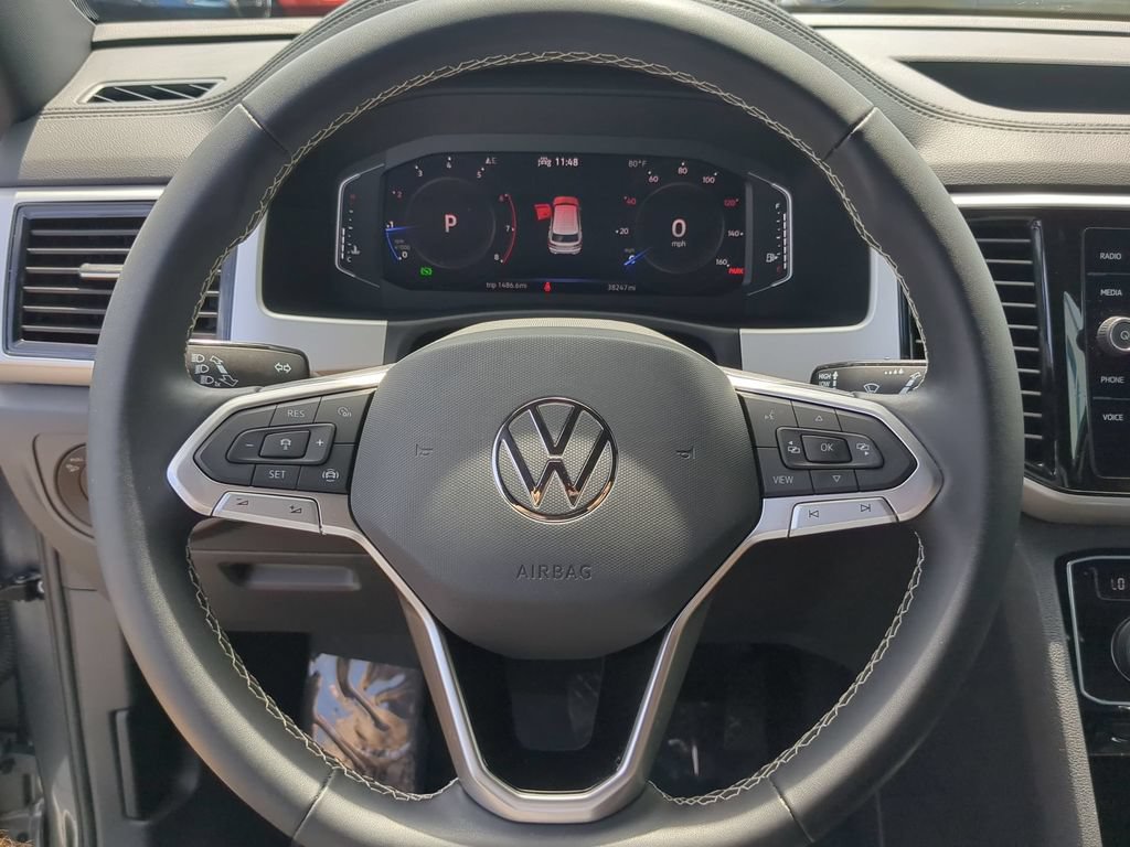 Certified 2023 Volkswagen Atlas Cross Sport SE FWD image 31