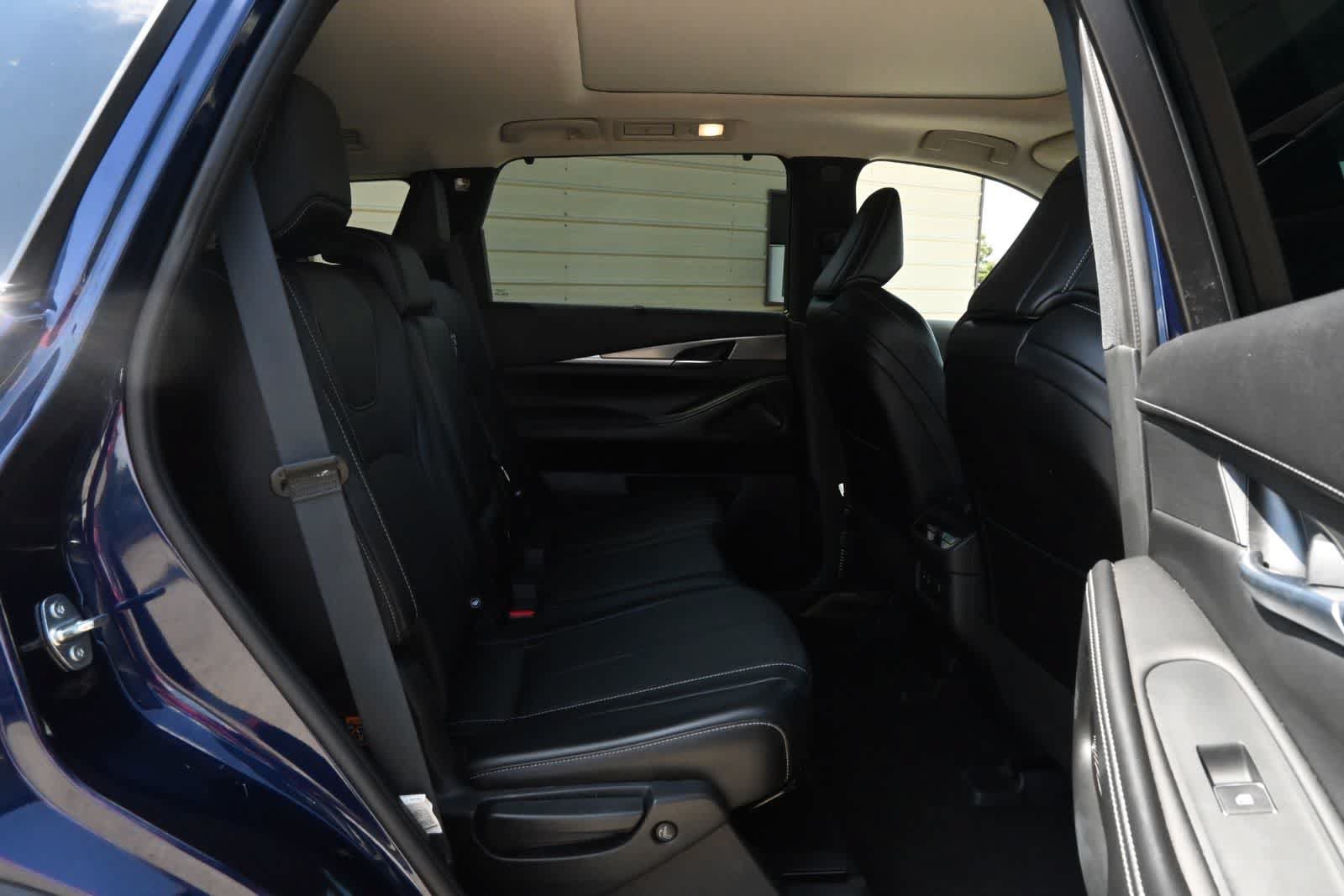 Certified 2023 INFINITI QX60 Luxe AWD/4WD image 22
