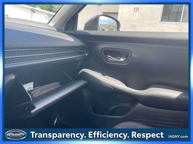 Used 2023 Honda HR-V LX image 33