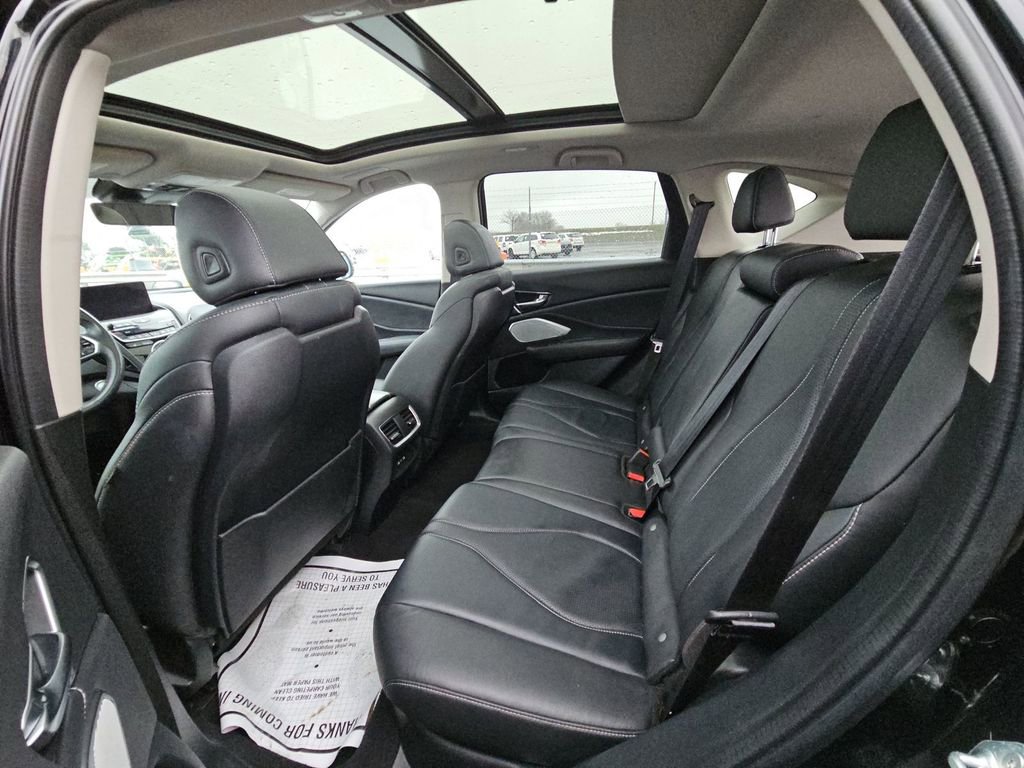 Used 2022 Acura RDX w/ Technology Package image 4