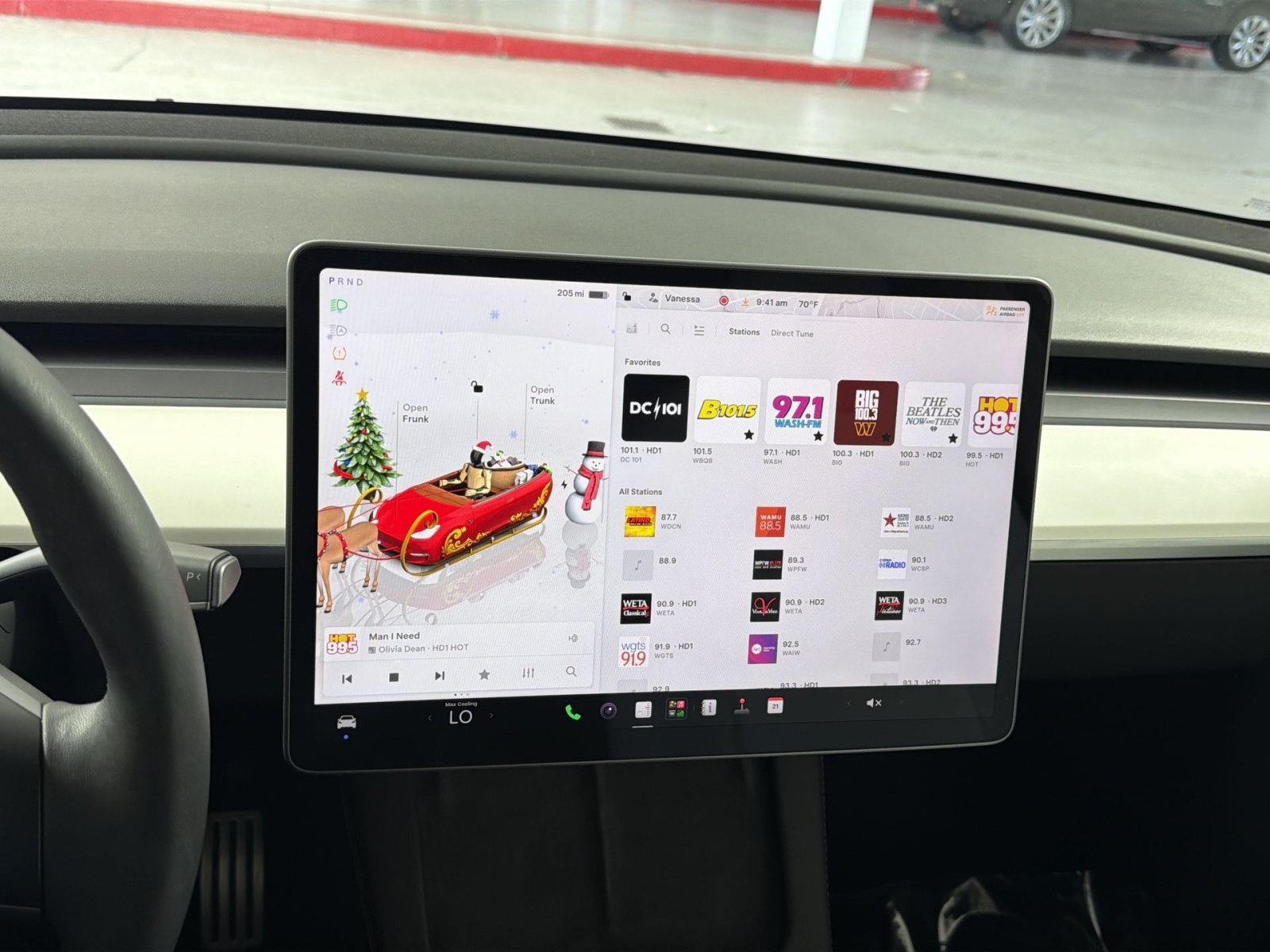 Used 2023 Tesla Model Y Performance AWD/4WD image 18