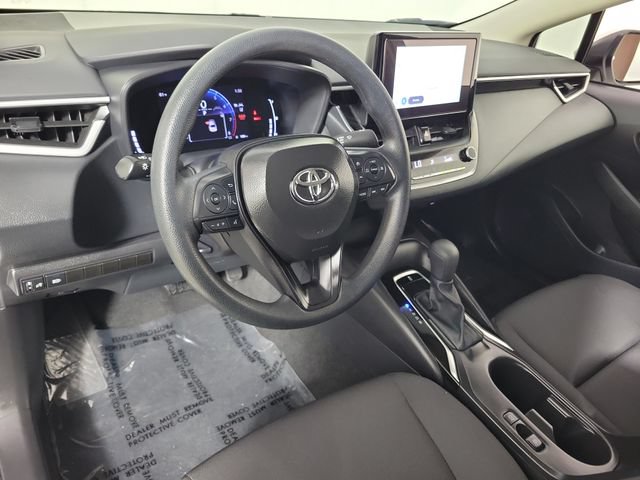 Used 2026 Toyota Corolla LE FWD image 18