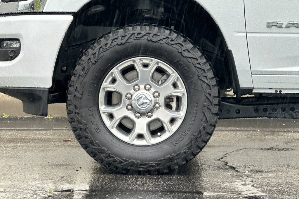 Used 2023 RAM 3500 Laramie AWD/4WD image 26