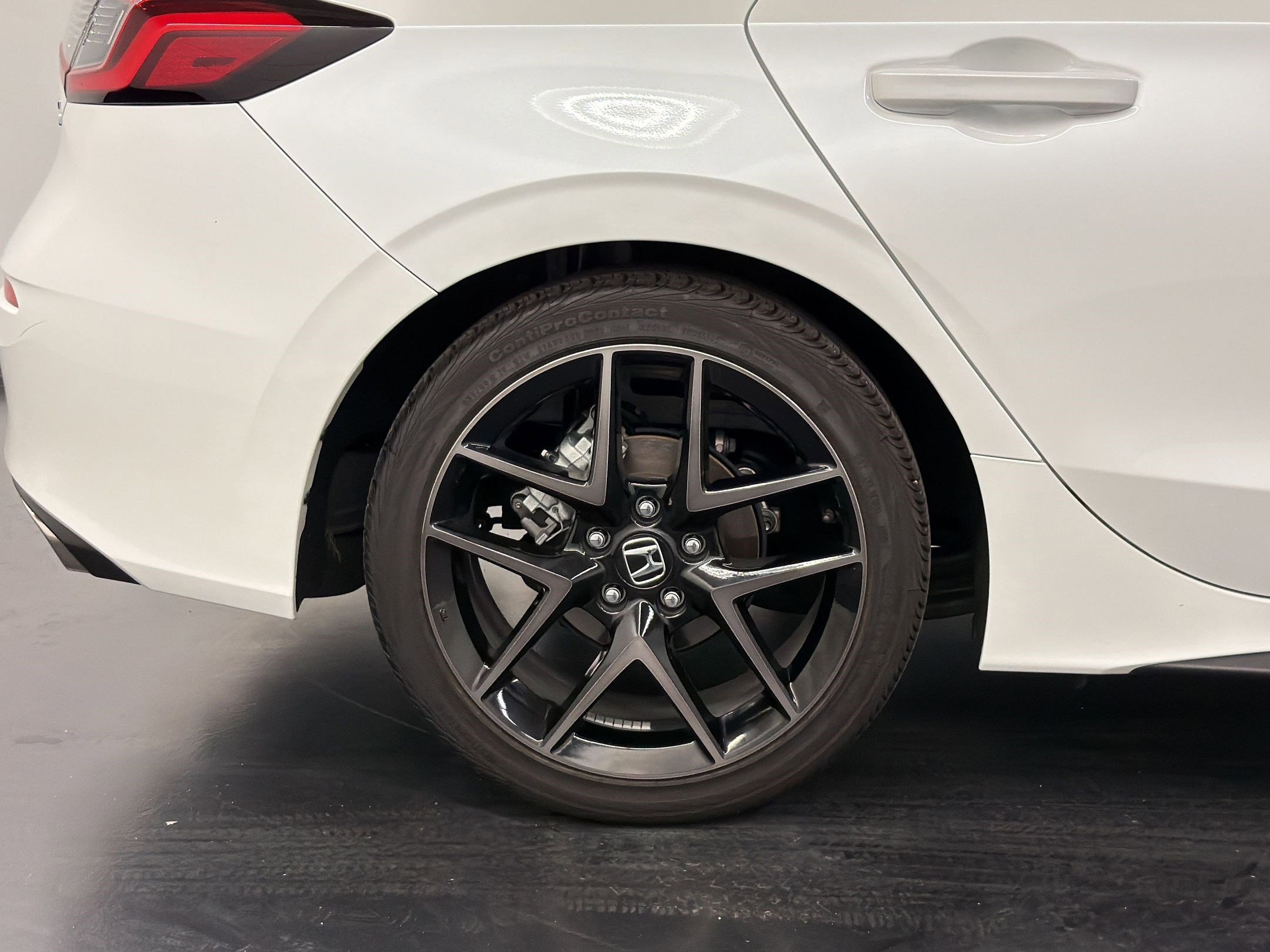 Certified 2024 Honda Civic Sport Touring image 28