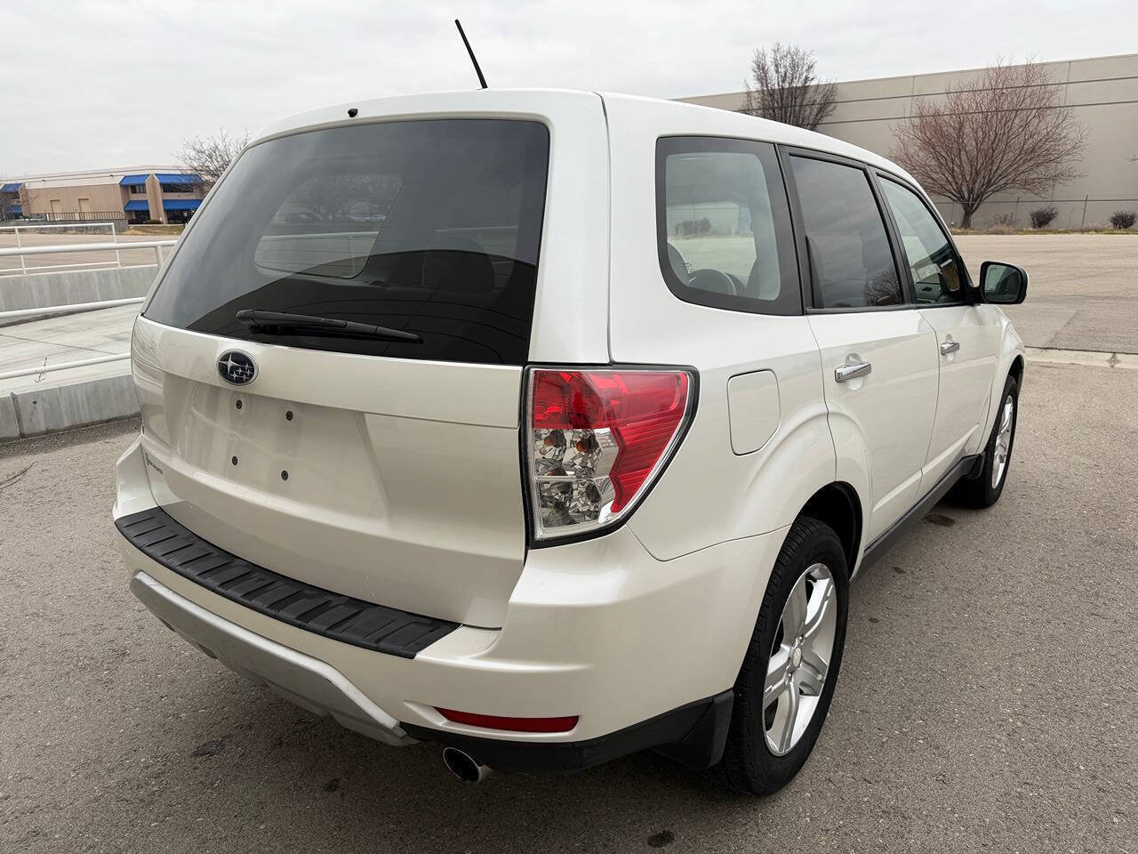 Used 2009 Subaru Forester 2.5X AWD/4WD image 13