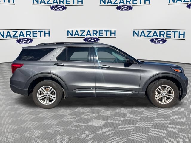 Used 2023 Ford Explorer XLT AWD/4WD image 8
